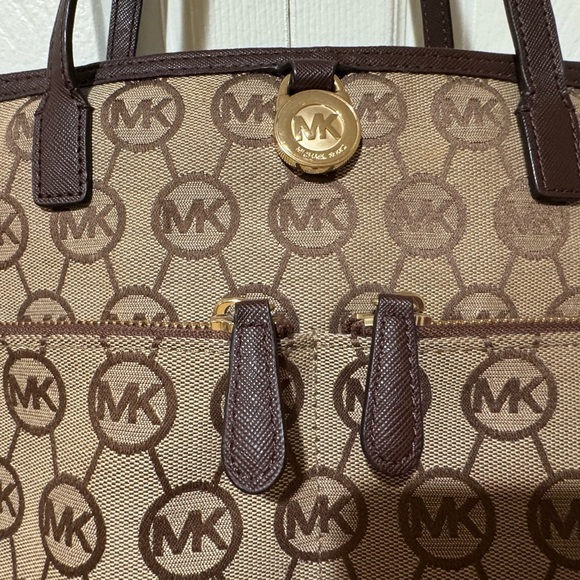 Michael Kors Brown Tote Bag. GUC - Picture 2 of 16